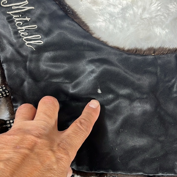 LAZARE’S FUR STOLE/COLLAR - Picture 8 of 9